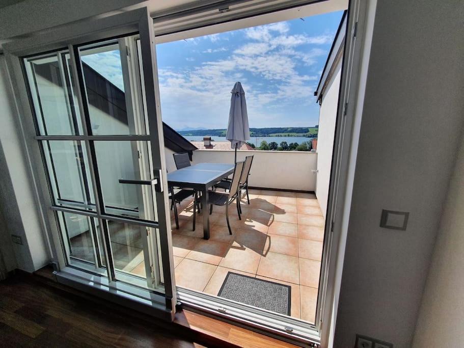 Moderne Ferienwohnung Urlaub Am See Mattsee Salzburg Salzburger Seenland Trumer Seenland Exterior photo