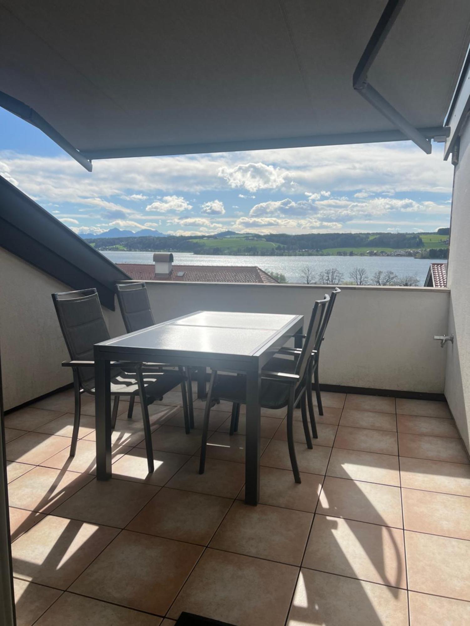 Moderne Ferienwohnung Urlaub Am See Mattsee Salzburg Salzburger Seenland Trumer Seenland Exterior photo